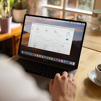 成人午夜色情直播app ios,iOS平台上的隐秘世界